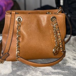 Micahel Kors Crossbody Bag